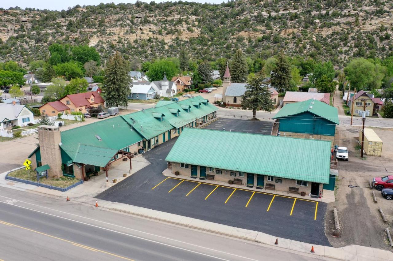 Dolores Mountain Inn Exterior photo